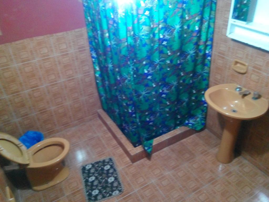 Iguazu Rey Hostelプエルト・イグアス エクステリア 写真