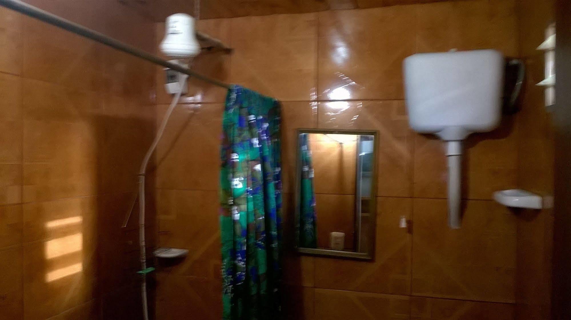 Iguazu Rey Hostelプエルト・イグアス エクステリア 写真
