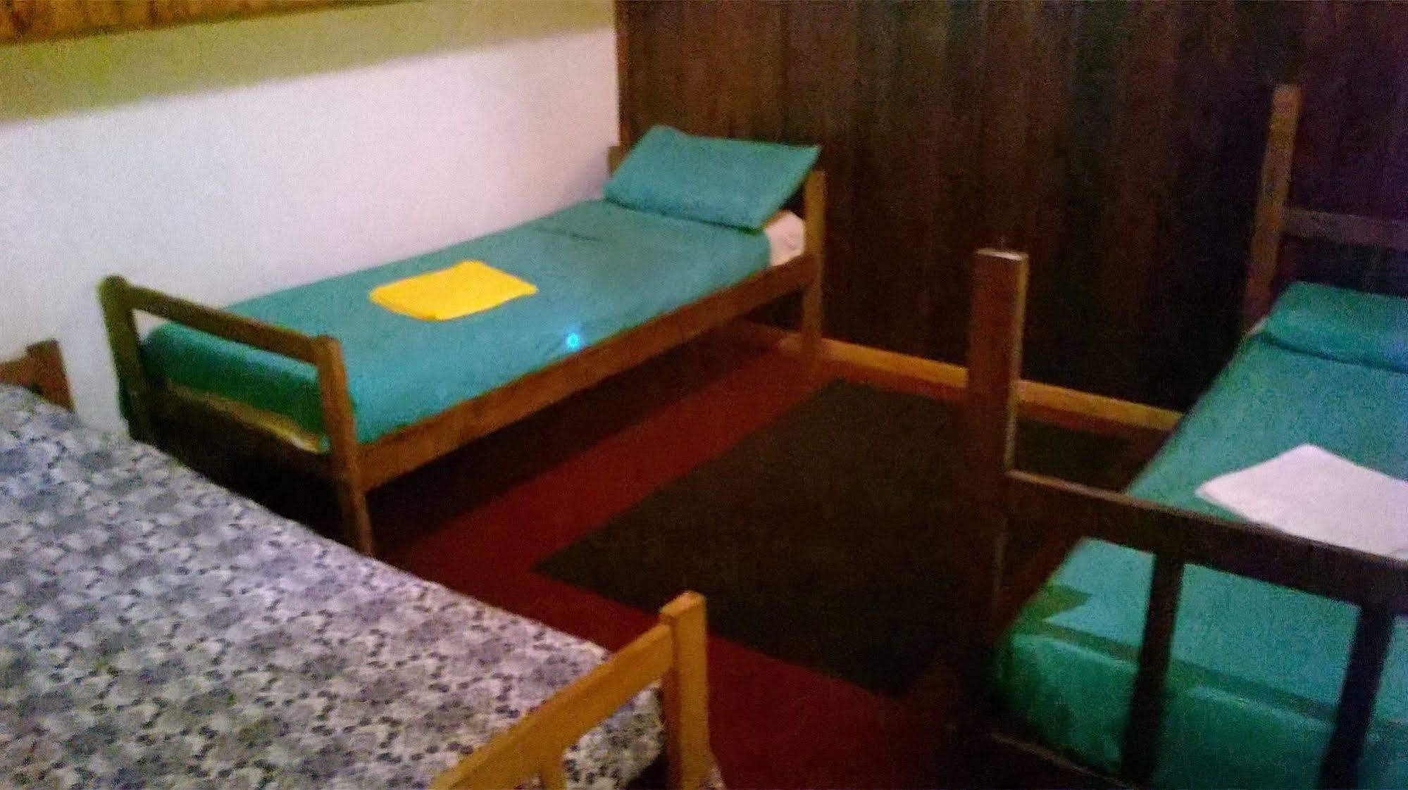 Iguazu Rey Hostelプエルト・イグアス エクステリア 写真